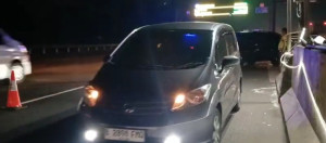 Ruas Tol Padaleunyi  Bandung Dipadati  Kendaraan Arus Balik