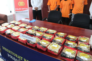 Perdagangan Narkoba Meresahkan, Polisi Gagalkan Penyelundupan 30 Kg  Sabu di Sulteng 