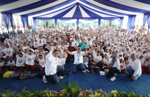 Ribuan Bocil Dari Keluarga Kurang Mamou Datangi Kantor Pusat AirNav Indonesia