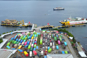 Cegah Banjir ASDP Perkuat  Tanggul di Pelabuhan Bastiong Ternate 