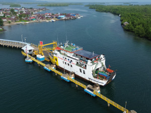 ASDP  Tutup Layanan Tiket Off Line di Pelabuhan Sidangoli Maluku Utara