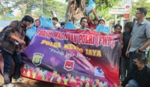 FWP Tebar Bansos ke Sejumkah Lokasi di Jakarta