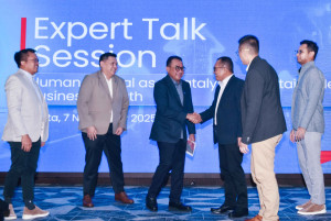 Expert Talk Session :SDM Menjadi Penentu Pertumbuhan Bisnis Berkelanjutan