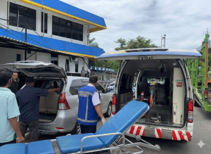 Ibu Melahirkan di Ruas Tol Jakarta–Cikampek, Ditolong Petugas Tol 