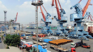 PTP Nonpetikemas  Mencatat Pertumbuhan Laba  46 Persen