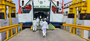 Pastikan Laik Laut, Seluruh Kapal di Wilker Labuan Bajoe Diperiksa, 