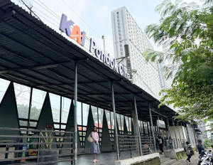 KAI Commuter Lakukan Penyesuaian Alur Pengguna di Stasiun Pondok Cina