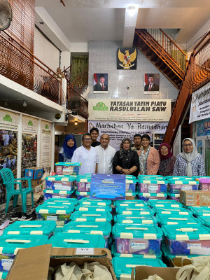 Pelindo Solusi Digital dan Forwahub Salurkan Bantuan Kepada  Anak Yatim