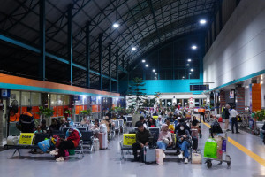 Di Palembang Tiket Kereta Api Diburu Para Pemudik Lebaran 1447H 