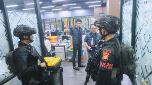 Brimob Polda Metro Jaya  Ditetjunkan Berantas Judol Internasional