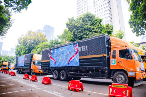 lPolda Metro Jaya Kirim 12 Truk Bantuan Kemanusiaan untuk Masyarakat Terdampak Gempa NTT