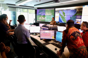 Penutupan Bandara Lewoleba NTT Diperpanjang  Aktivitas Abu Vulkanik